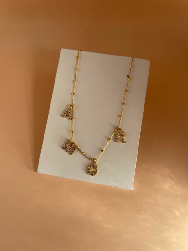 Colar A M O R - Banho Dourado - Image 2