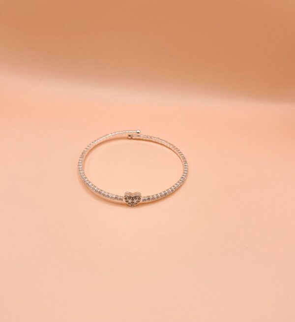 Bracelete Ajustável Coração Cravejado - Banho Dourado ou Prata